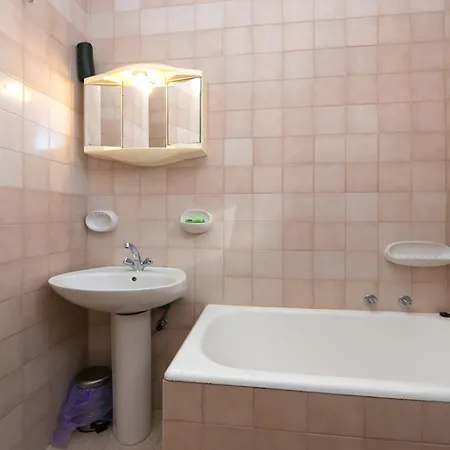 Apartment 1