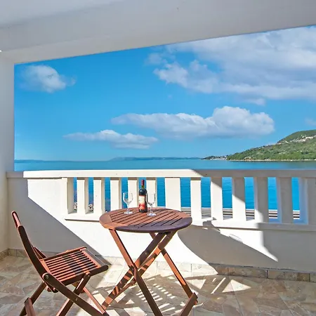 1 Apartment Drašnice